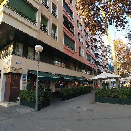 Hotel La Ciudadela Barcelona Zewnętrze zdjęcie