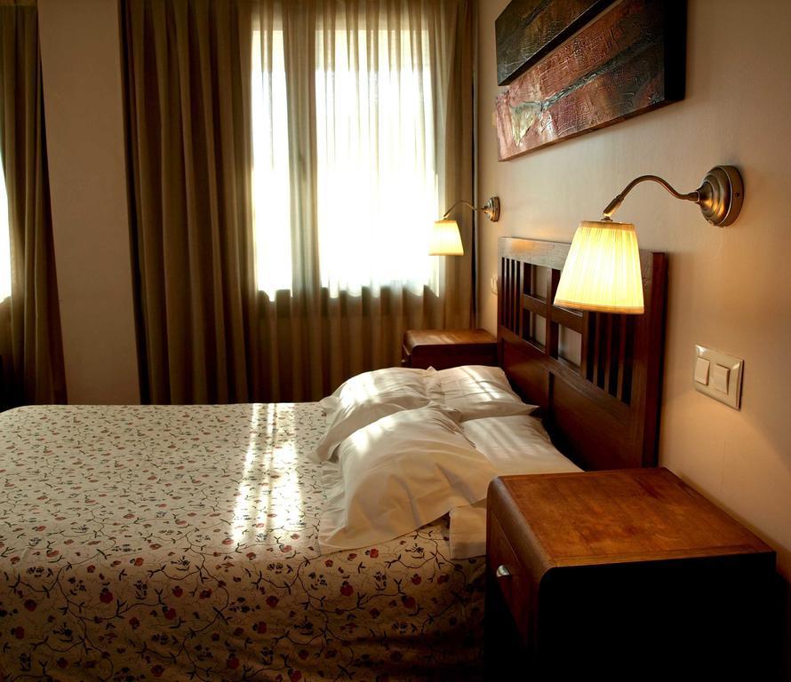 Hotel La Ciudadela Barcelona Pokój zdjęcie