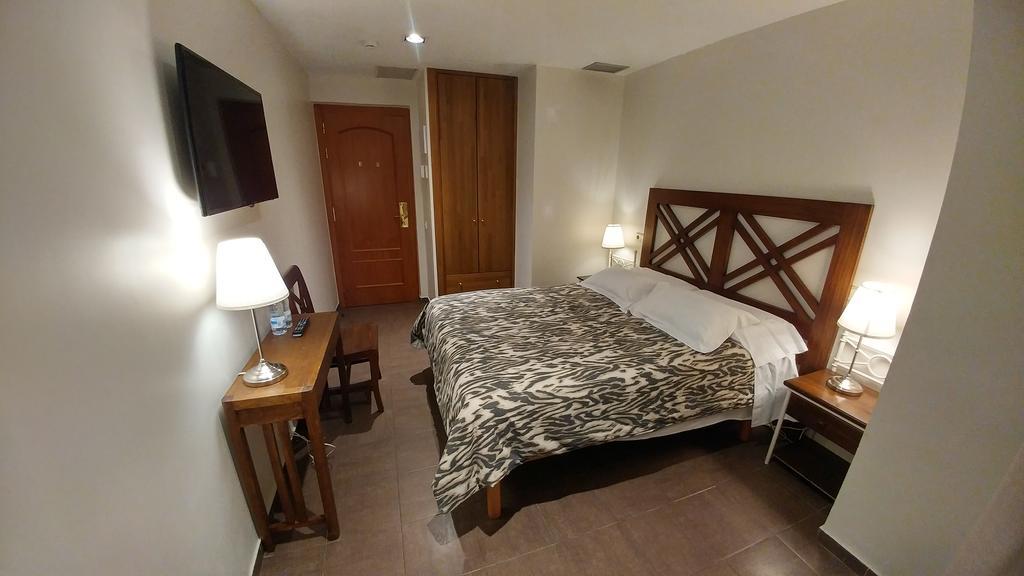 Hotel La Ciudadela Barcelona Zewnętrze zdjęcie
