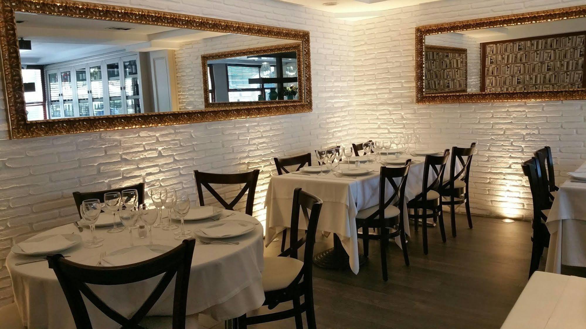 Hotel La Ciudadela Barcelona Zewnętrze zdjęcie